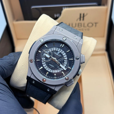 Hublot black scelton with gray strap