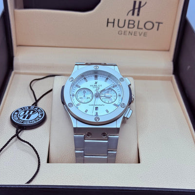 Hublot circle dail white  colour